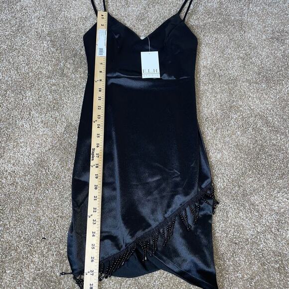 E.L.H. Studio black dress mini V-neck Satin V-neck beaded edge mini body-con SM - Picture 9 of 12